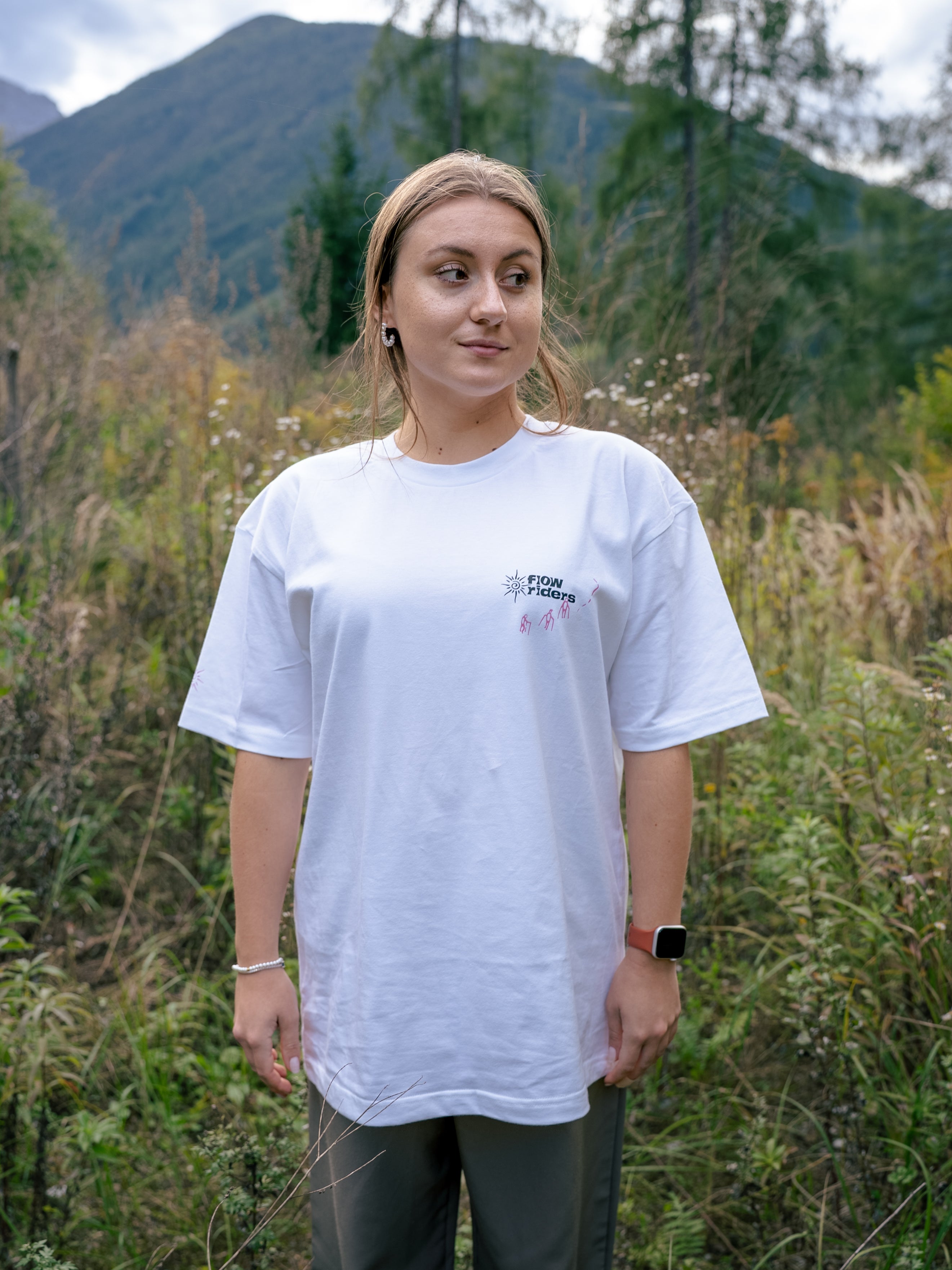 Oversized T-Shirt – Chansy Flow / Die Sonnenwanderer